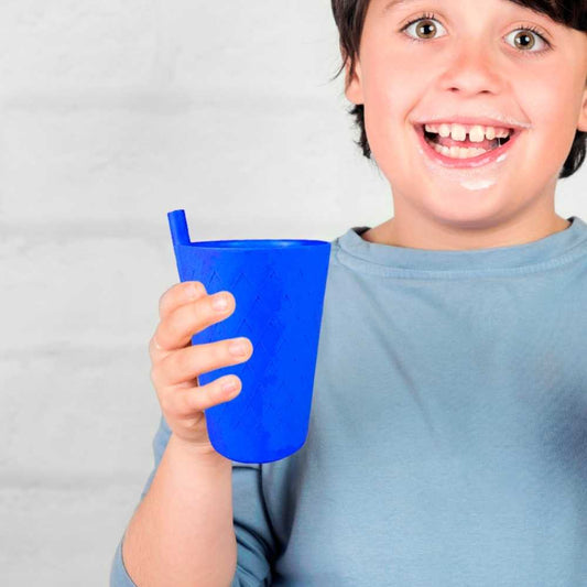 Vaso entrenador con popote 250 ML